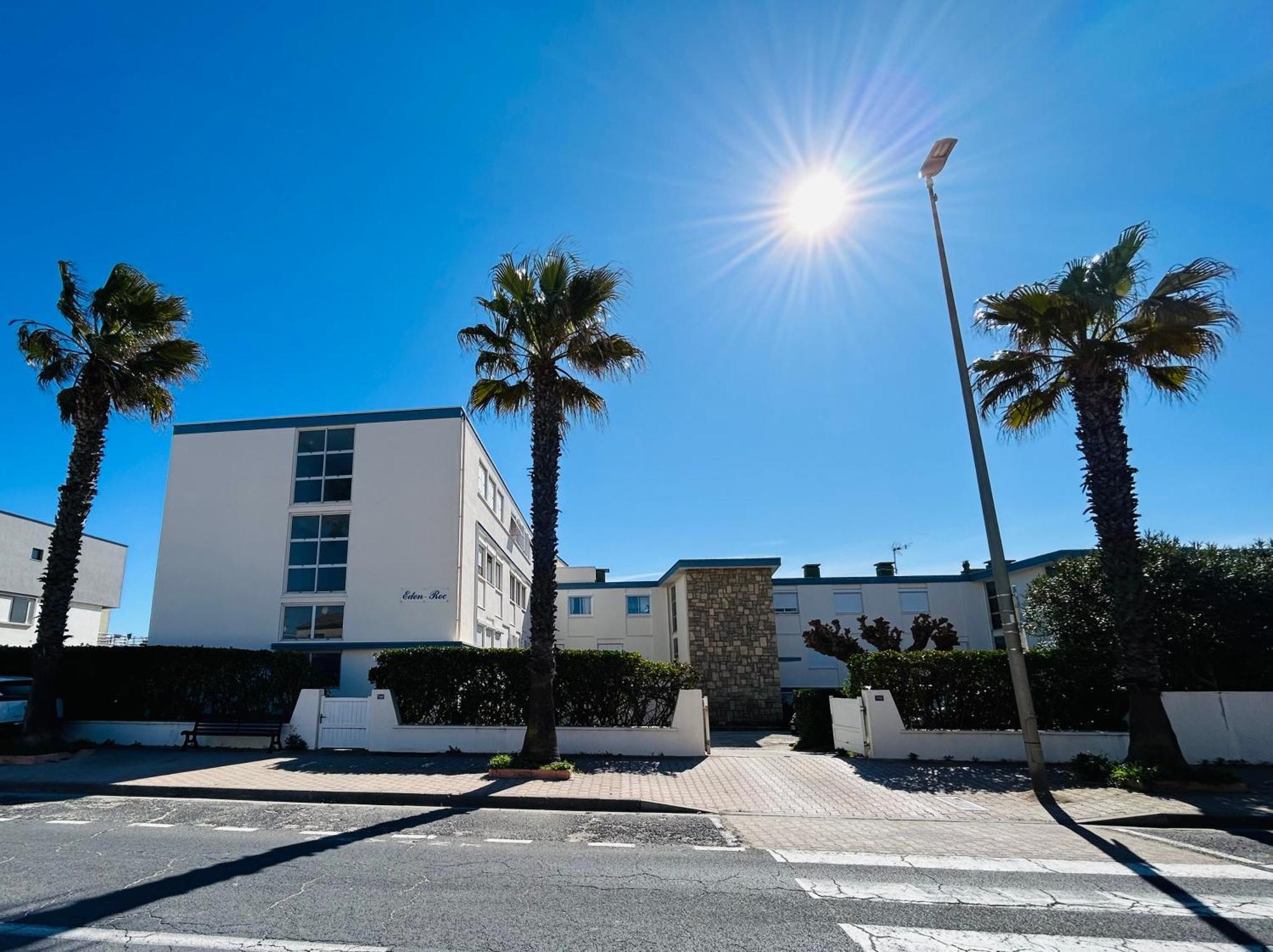 Estudio 1Ere Ligne Vue Mer ,Place De Parking Privee Acces A La Plage De La Residence 3Eme Etage 팔라바 레 플로 외부 사진
