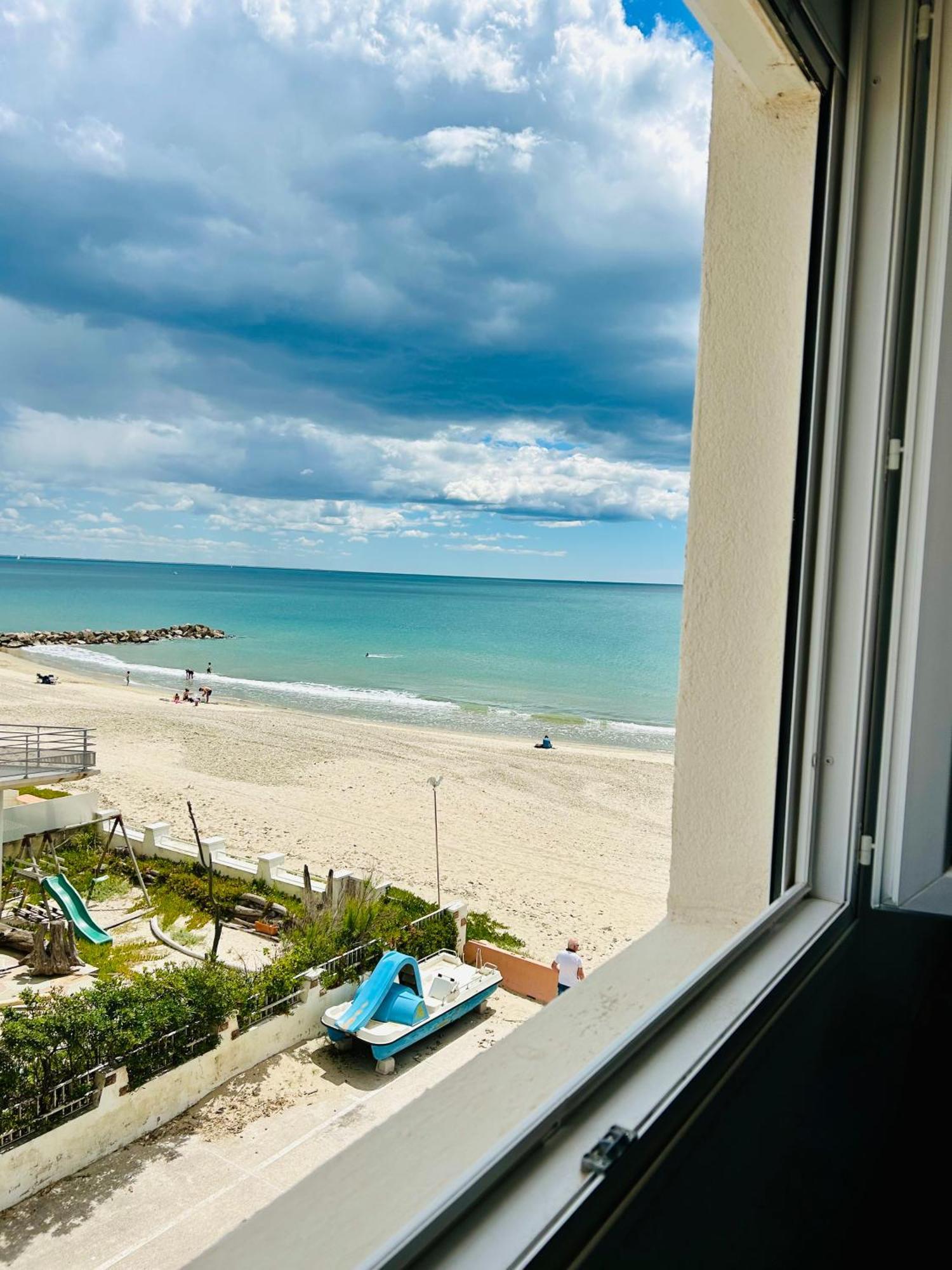 Estudio 1Ere Ligne Vue Mer ,Place De Parking Privee Acces A La Plage De La Residence 3Eme Etage 팔라바 레 플로 외부 사진